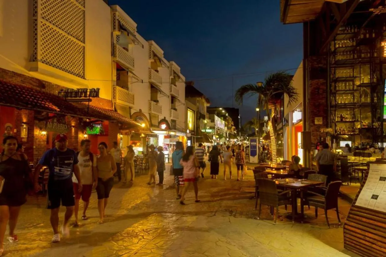 Volta 406 Apartment Playa del Carmen Mexico